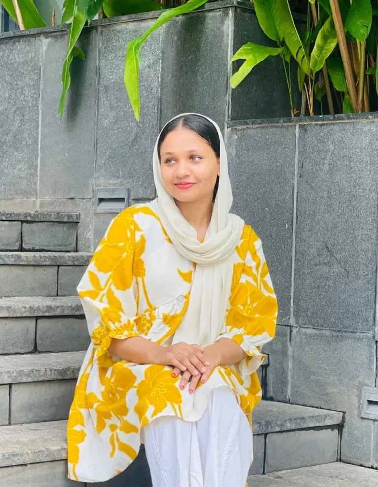 farsanafazi craetive designer in kerala